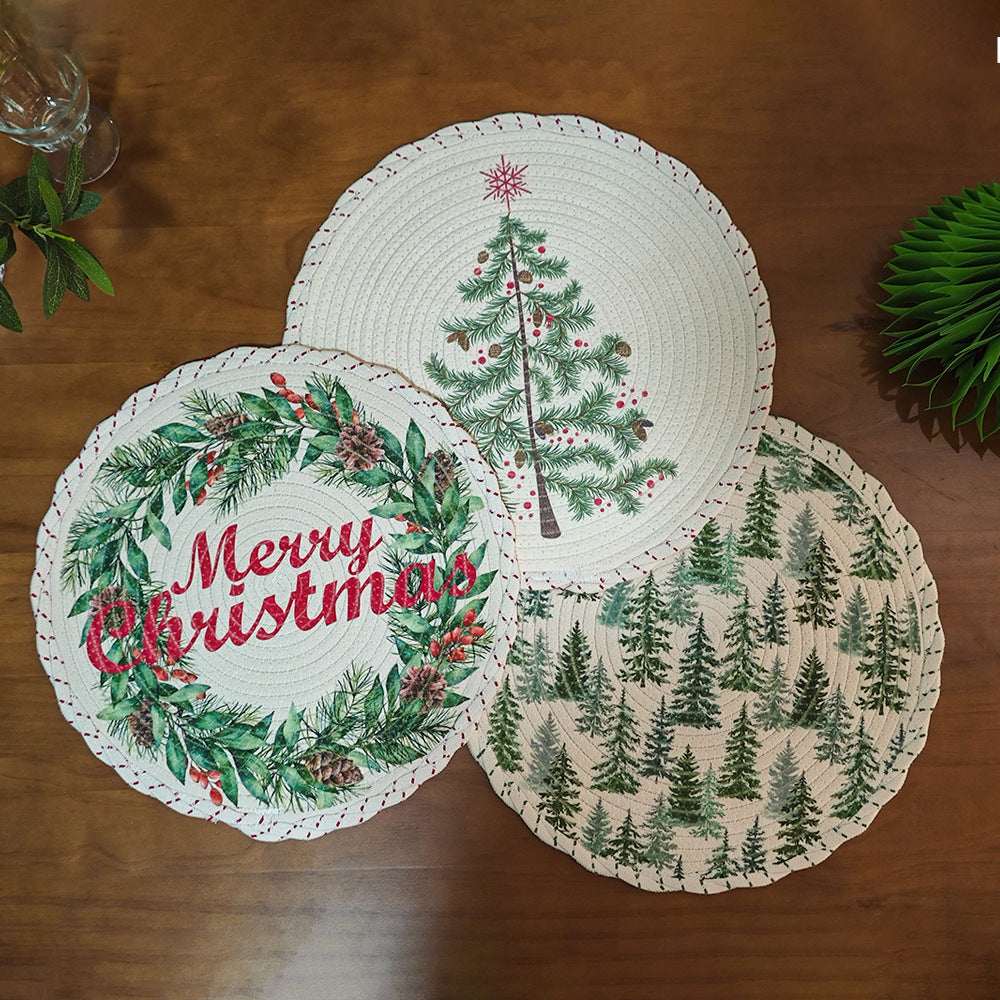 Braided round Christmas tree skirt made of cotton with quilted winter motif Stornfield