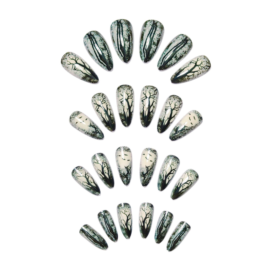 Art nails with impressive forest motif Stornfield
