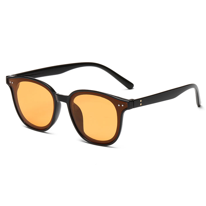 Fashion-Forward Oversized Butterfly Sunglasses Stornfield