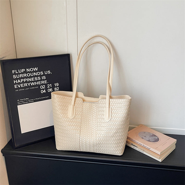 WoWoven Leather Tote Bag Stornfield