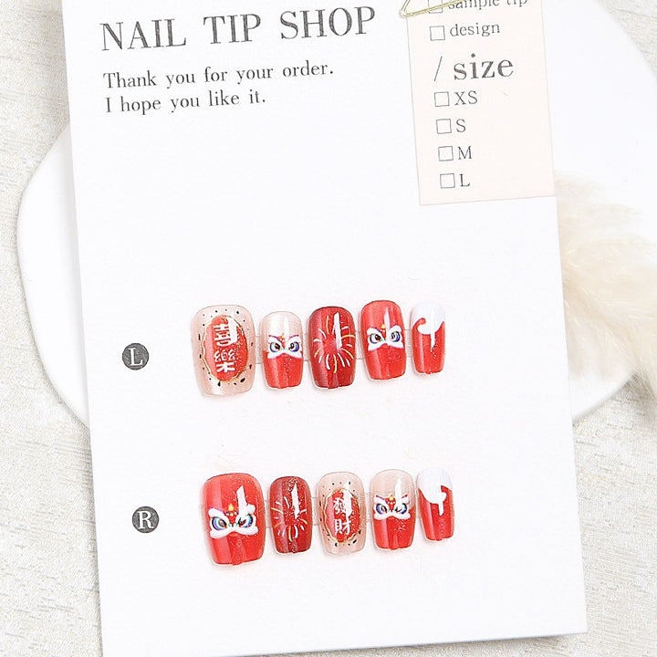 Fake nail set with unique animal motifs and elegant accents Stornfield