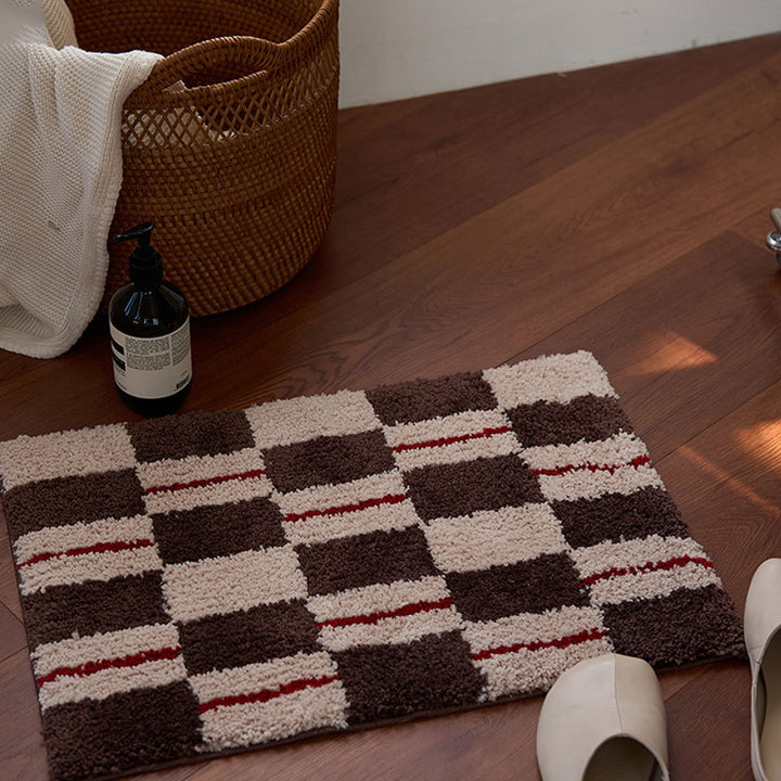 Plush Checkered Bath Mat