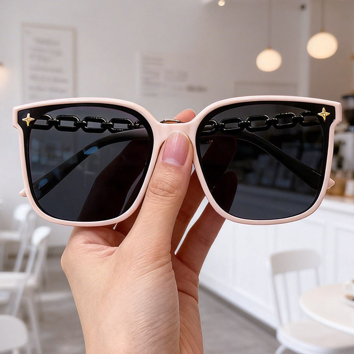 Stylish Oversized Frame Sunglasses Stornfield