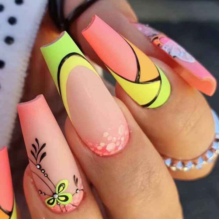 Creative artificial nails in modern design Stornfield