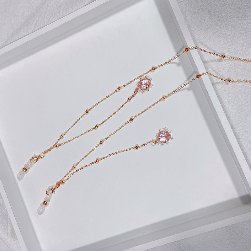 Noble jewelry necklace with sparkling crystals Stornfield