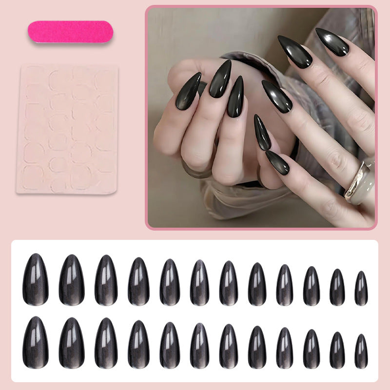 Artificial nail set with elegant pointed shapes and high-gloss finish Stornfield
