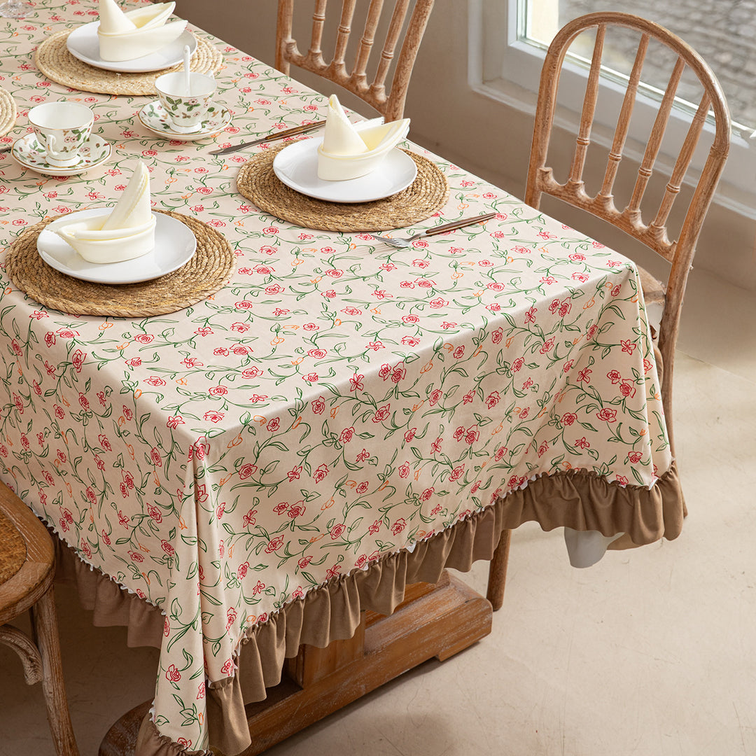 Tablecloth with floral vintage print look and gathered frill Stornfield