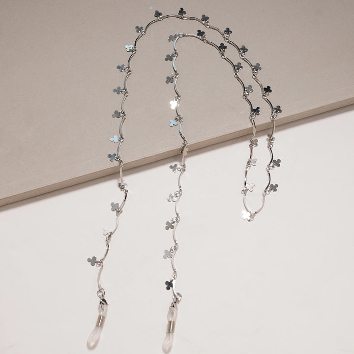 Starry Chain Eyewear Holder Stornfield