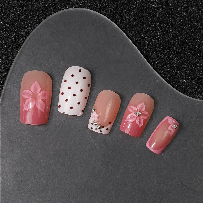 Floral Embellished Press-On Nail Set Stornfield