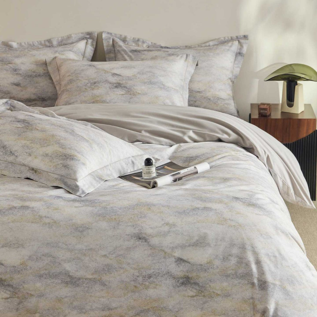 Luxurious cotton satin duvet cover set with watercolor flower pattern