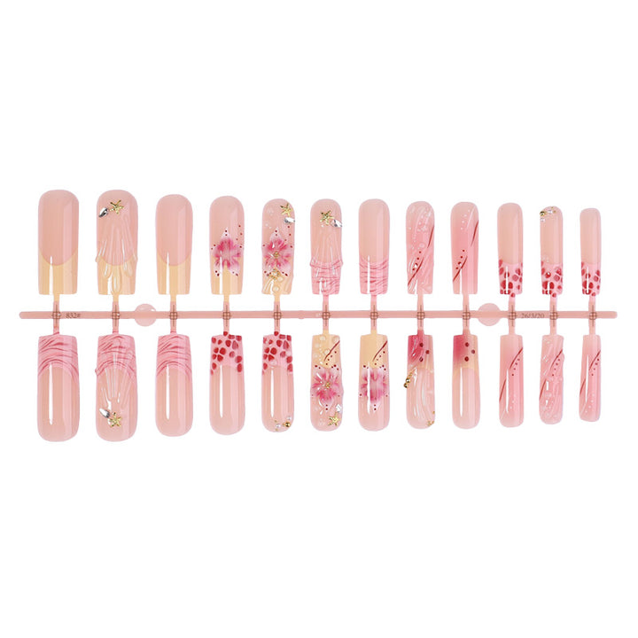 Decorative Press-On Nail Set with Artistic Floral Accents Stornfield