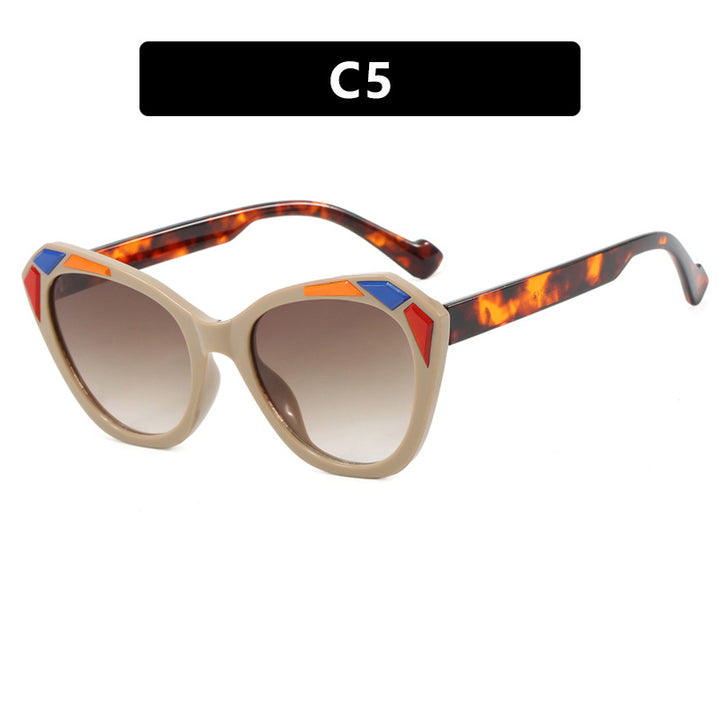 Ladies Cat Eye Sunglasses with Fashionable Details Stornfield