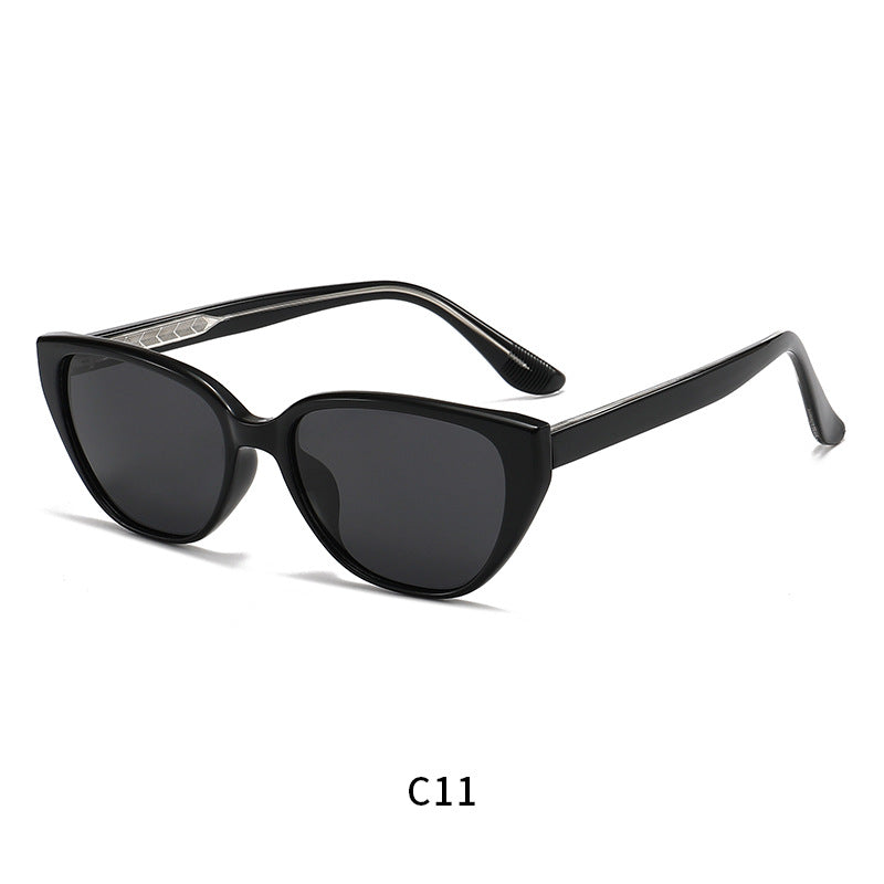 Ladies fashionable cat-eye sunglasses Stornfield