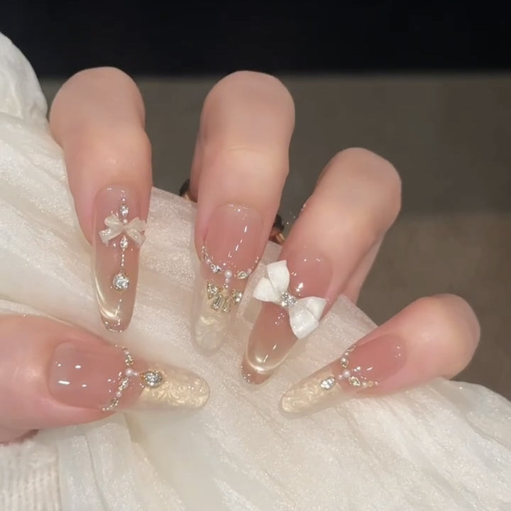 Elegant Rhinestone Press-On Nail Set Stornfield