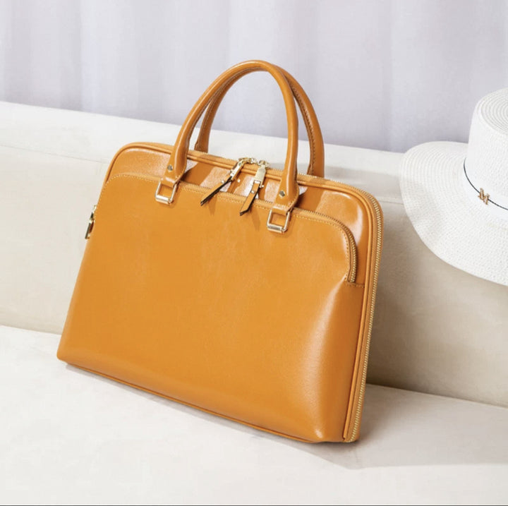 Elegant Business Bag with Structured Design Stornfield