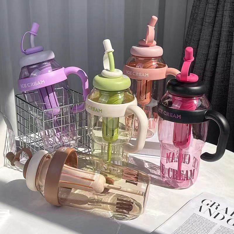 Women's multifunctional drinking container with integrated straw and sieve cup Stornfield