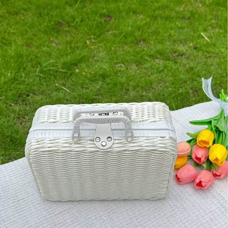 Ladies stylish and practical rattan cosmetic box Stornfield