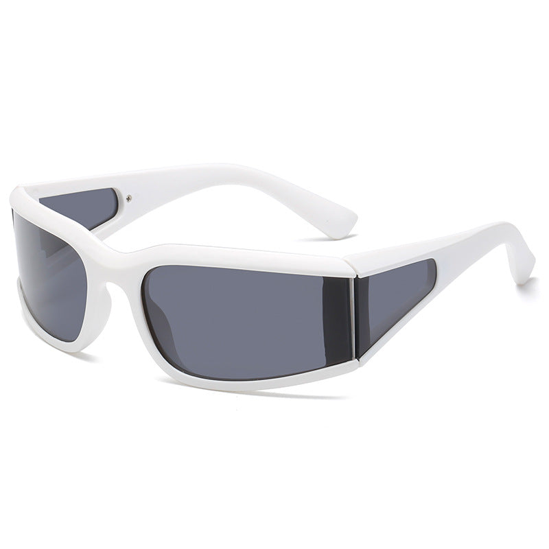 Women's sports sunglasses with particularly ergonomic design and side glare protection Stornfield