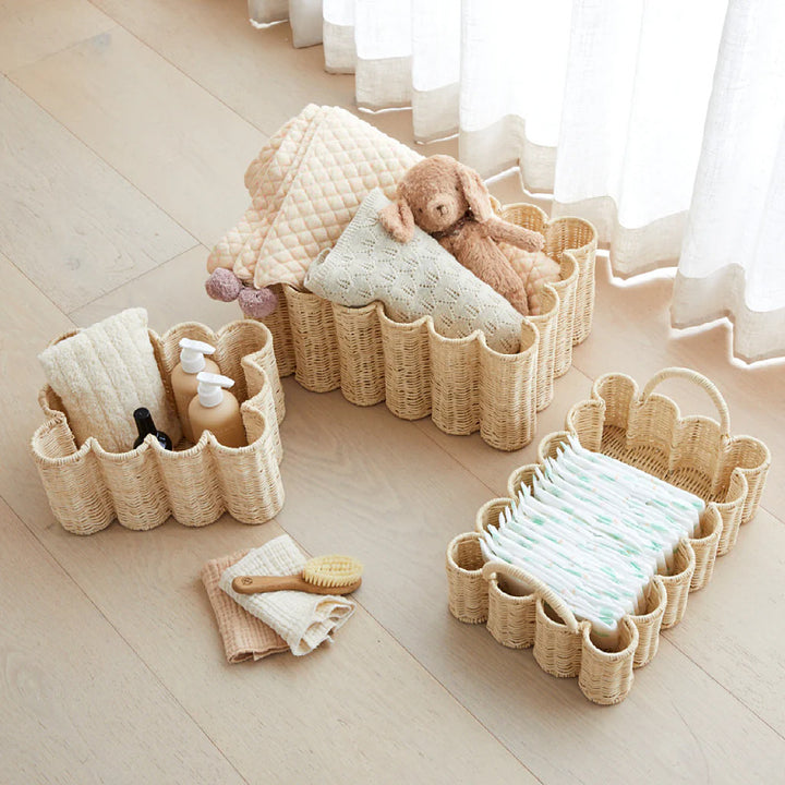 Playful storage basket in flower design Stornfield
