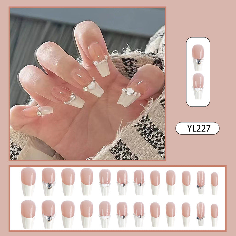 Artful nail extensions with 3D elements Stornfield