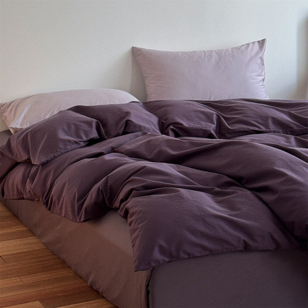 High-quality cotton bed linen set with fitted sheet and zipper duvet cover
