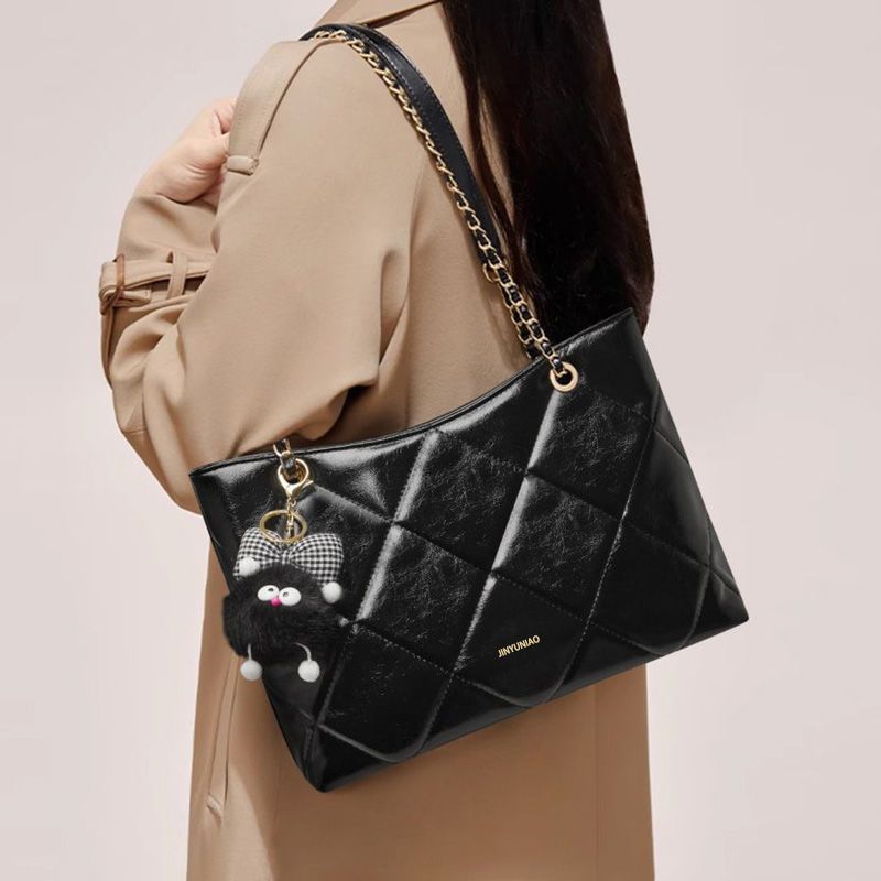 Quilted Chic Handbag Stornfield