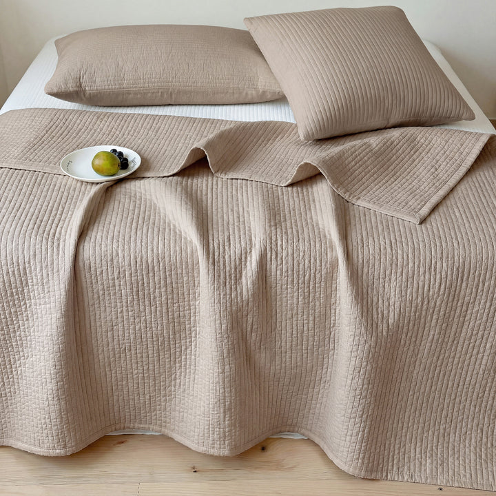 Quilted cotton bedspread set with fine linear stitching