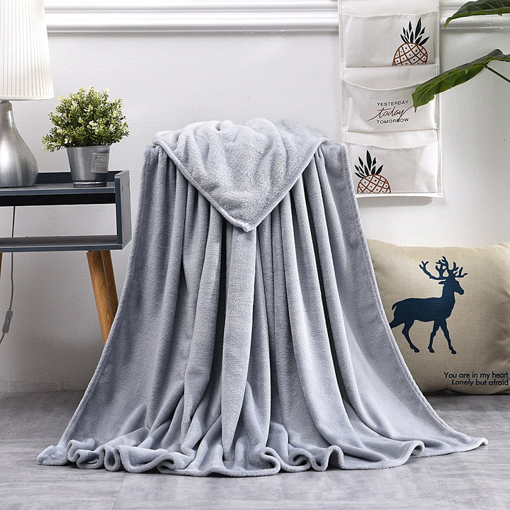 Plush Oversized Hooded Fleece Blanket