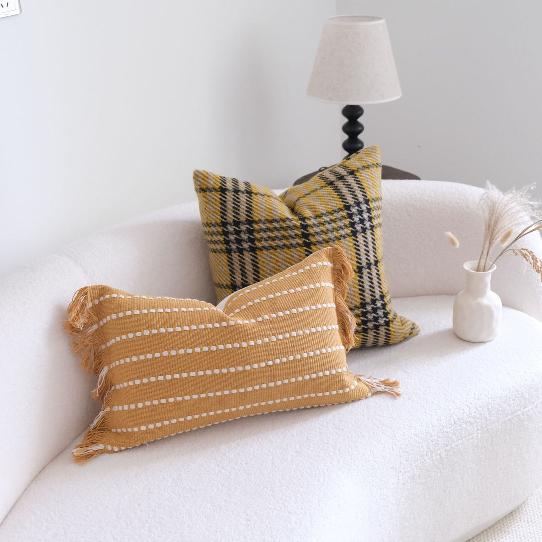 Plaid Pattern Decorative Cushion