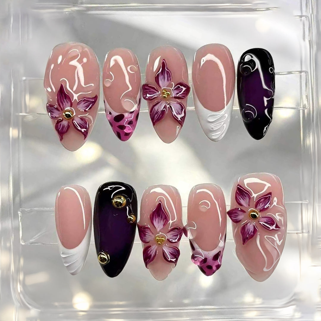 Artistic Press-On Nail Art Set with Floral Accents Stornfield