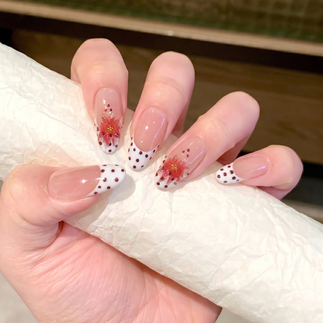 Elegant Floral Press-On Nails Stornfield