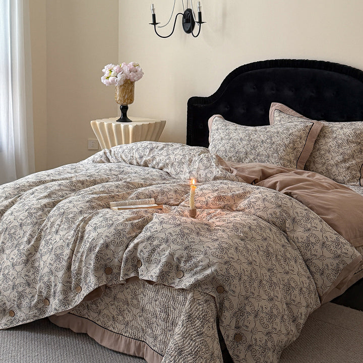 Patterned Quilted Reversible Duvet Cover Set with Button Closure and Piped Edge