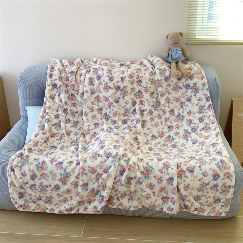 Cozy Plush Cartoon Dog-Themed Throw Blanket