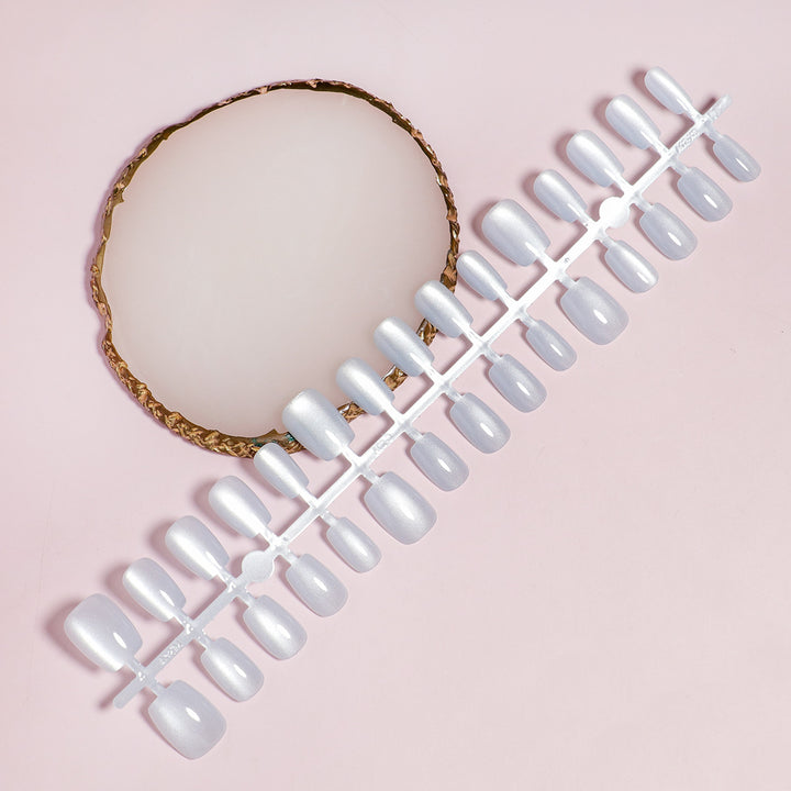 Glossy Reflective Press-On Nails Stornfield