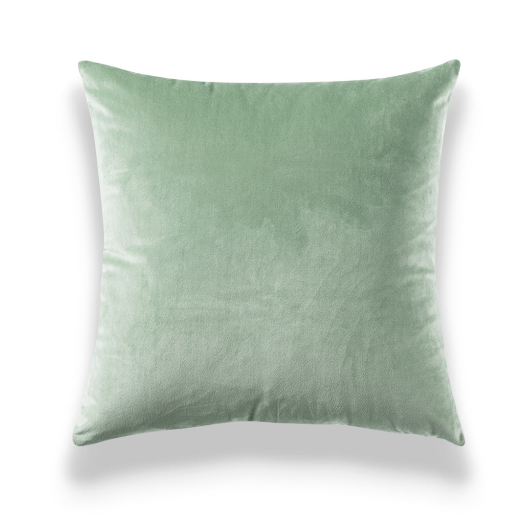High-quality, velvety decorative pillow