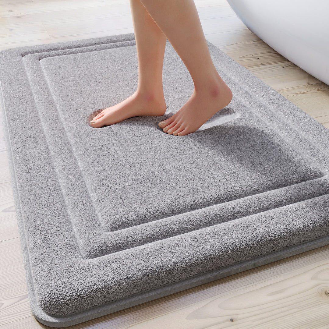 Ultra-Plush Water-Absorbent Bath Mat