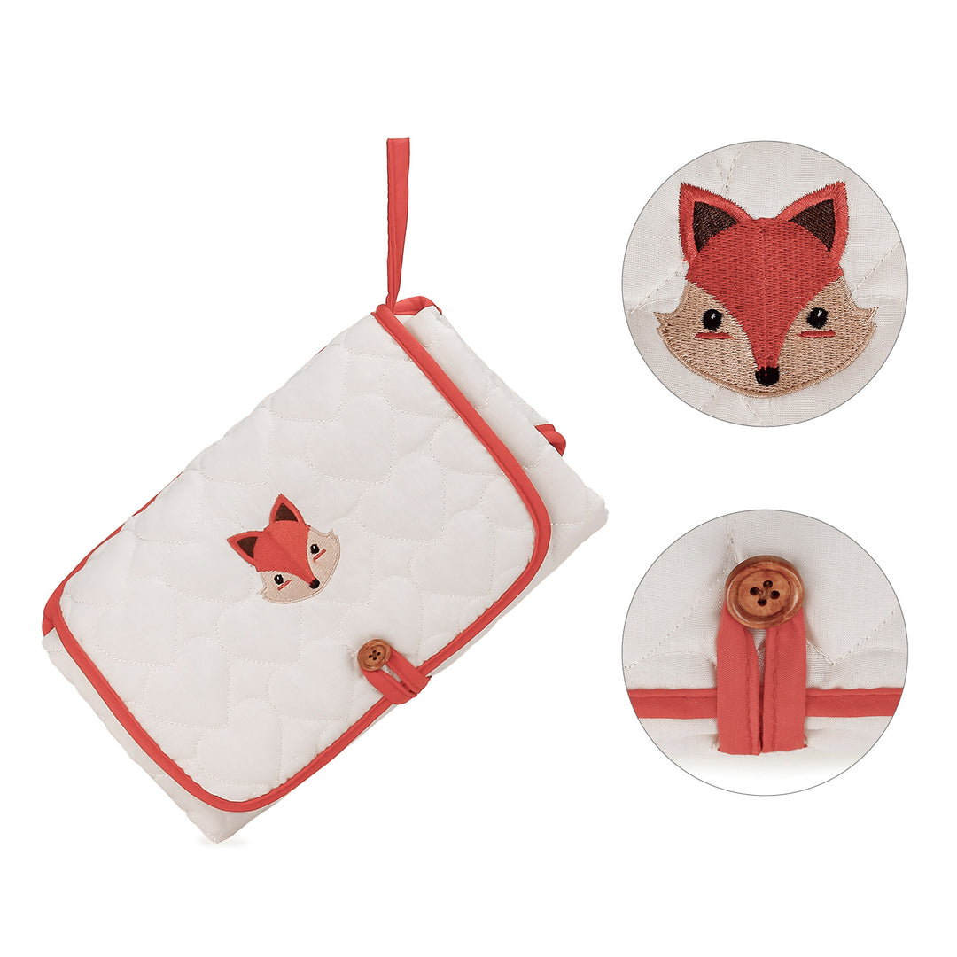 Changing mat with sweet bee motif Stornfield
