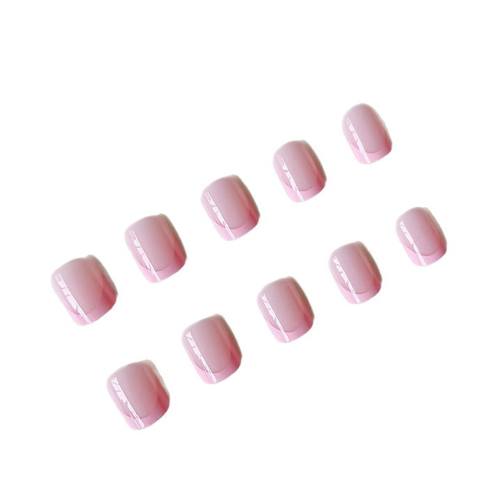 Artificial nail set with modern French tips and elegant shine Stornfield