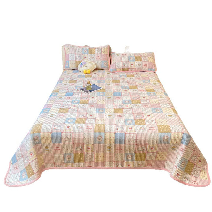 Floral Patterned Quilted Bed Cover Set