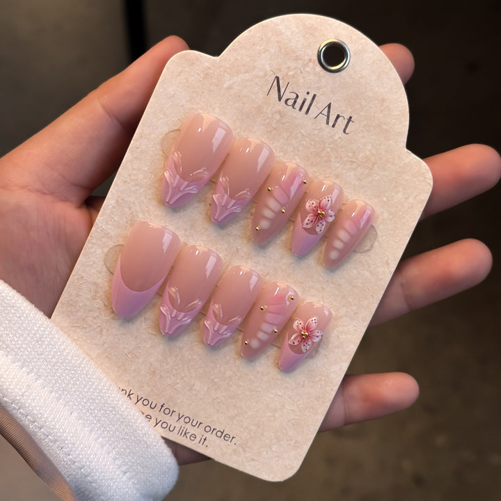 Floral Art Press-On Nail Set Stornfield
