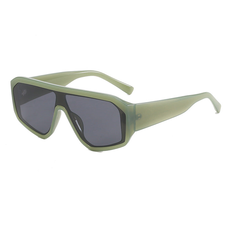 Women Fashionable Oversized Sunglasses in Futuristic Design Stornfield