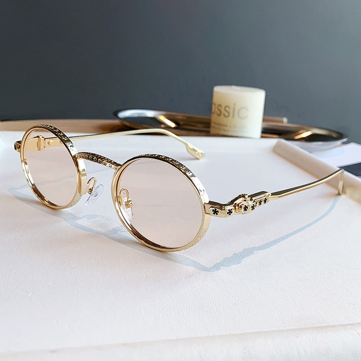 Ladies Elegant Sunglasses with Delicate Details Stornfield