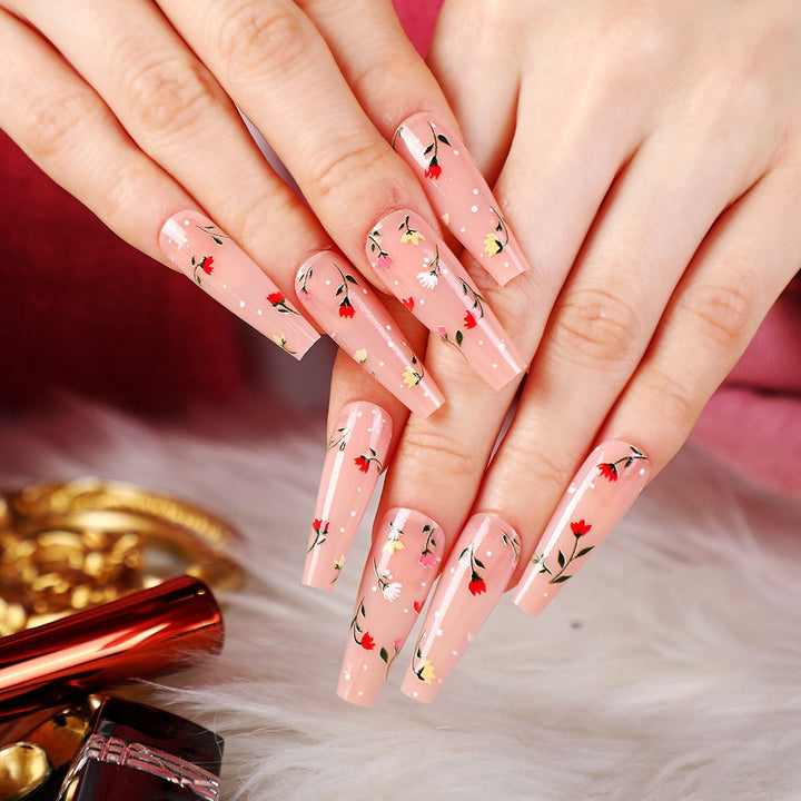 Elegant artificial nails with floral decorations Stornfield