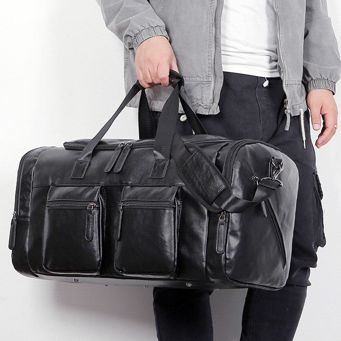 Stylish travel bag with multiple pockets Stornfield