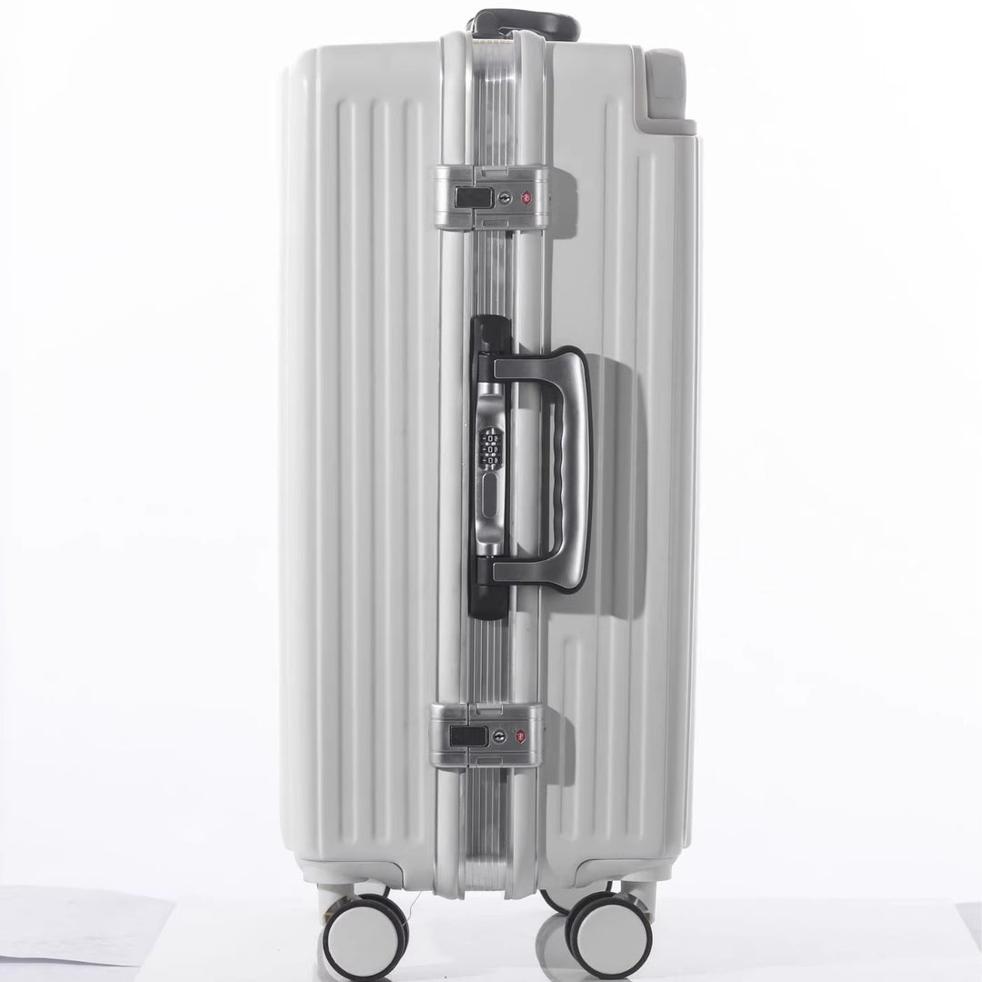 Premium Textured Hardside Cabin Luggage Stornfield