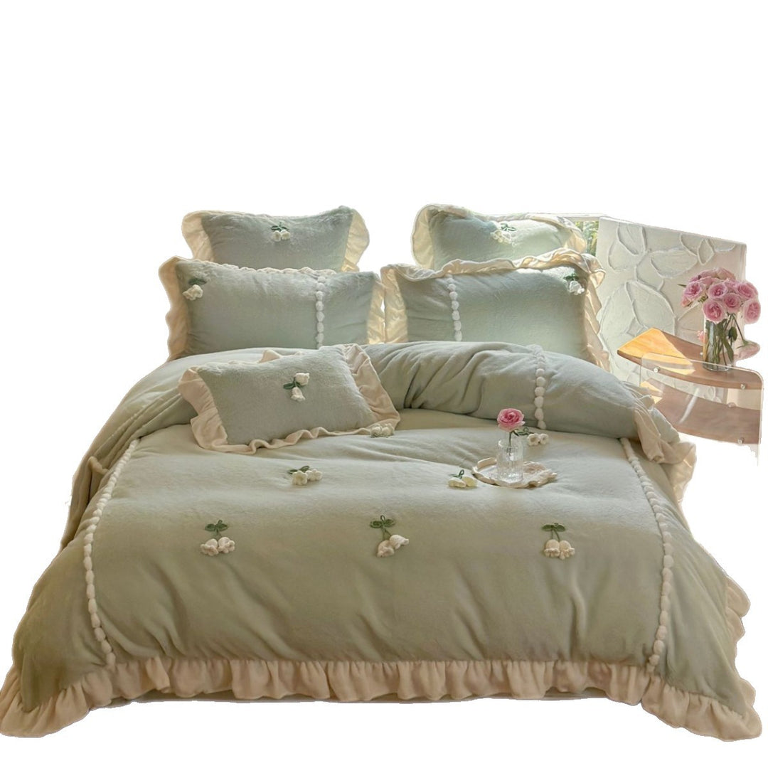 Bedding set made of linen-cotton blend with ruffles and 3D rose appliqué