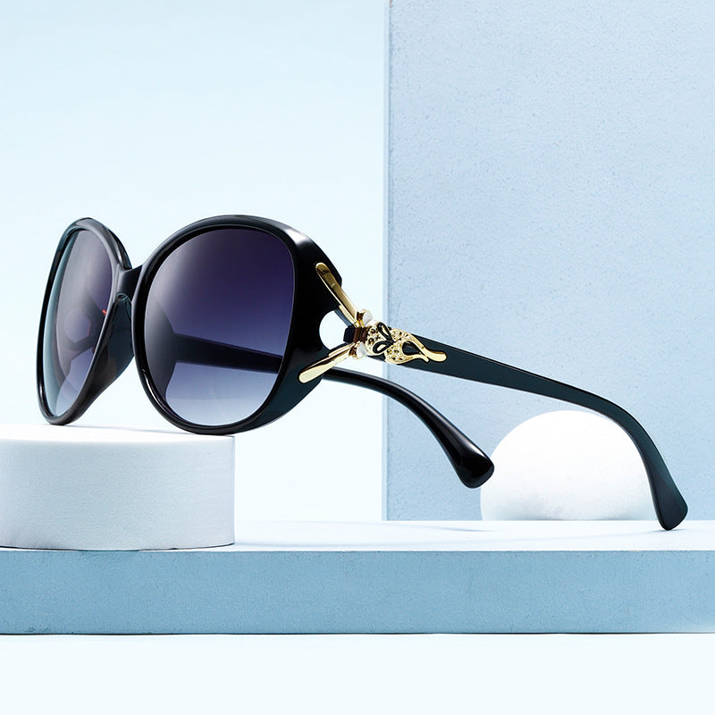 Women’s Glamorous Sunglasses with Adjustable Frame and High-Quality Lenses Stornfield