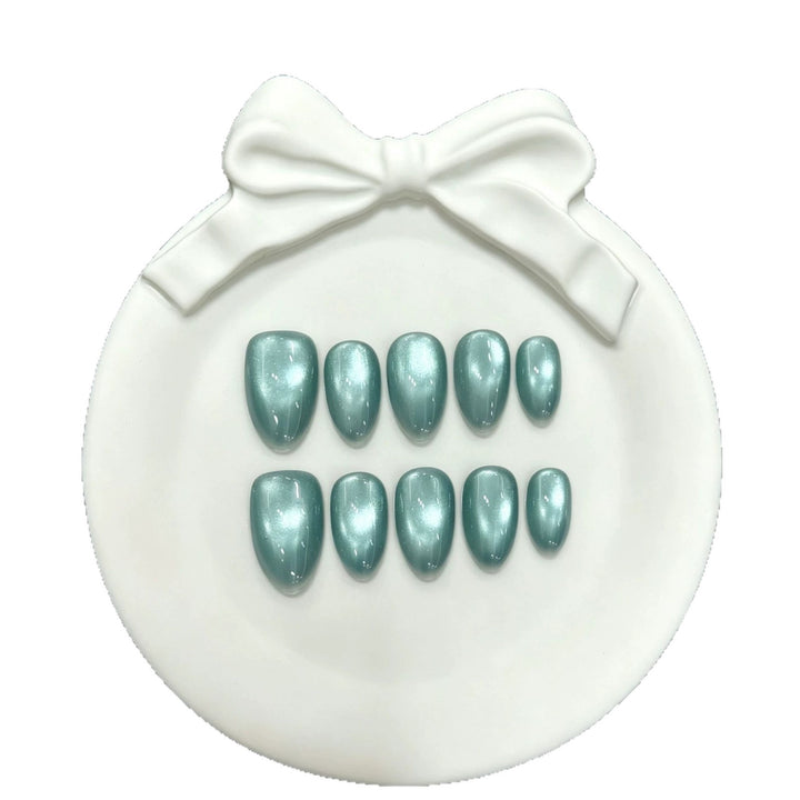 Shimmering Elegant Press-On Nail Set