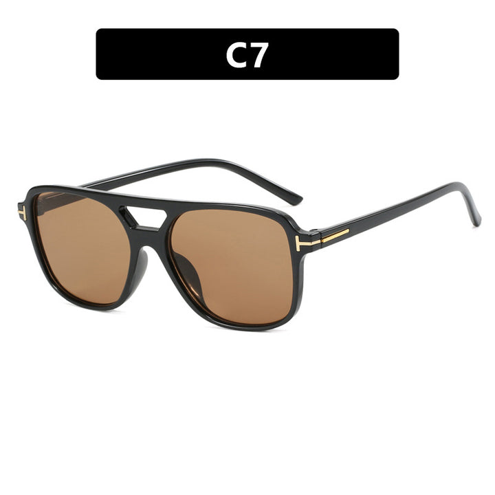 Women trendy square sunglasses with detailed frame Stornfield