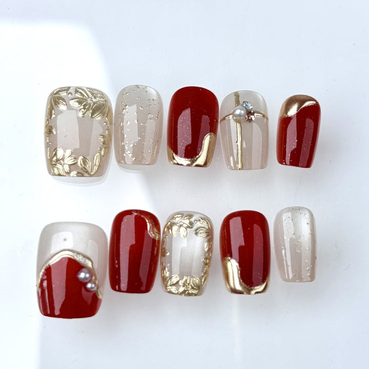 Luxurious Floral Design Press-On Nail Set